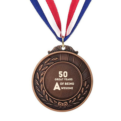 50 jaar of being awesome medaille 🥇🥈🥉