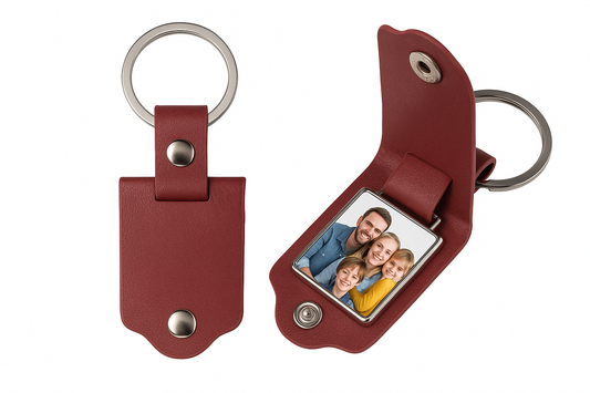 Gepersonaliseerde Sleutelhanger in Leren Etui – Jouw Foto, Jouw Stijl